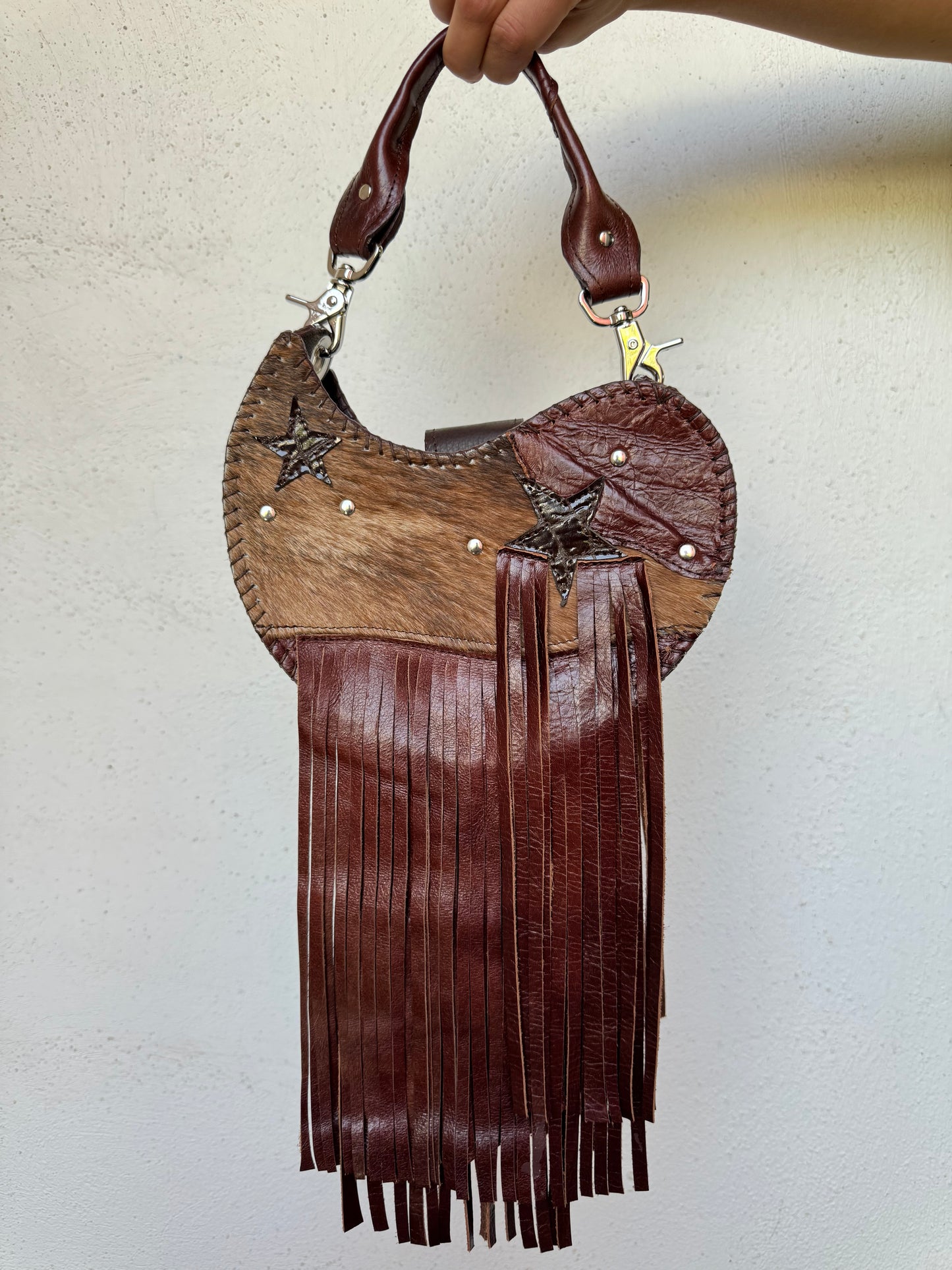 TOÑA