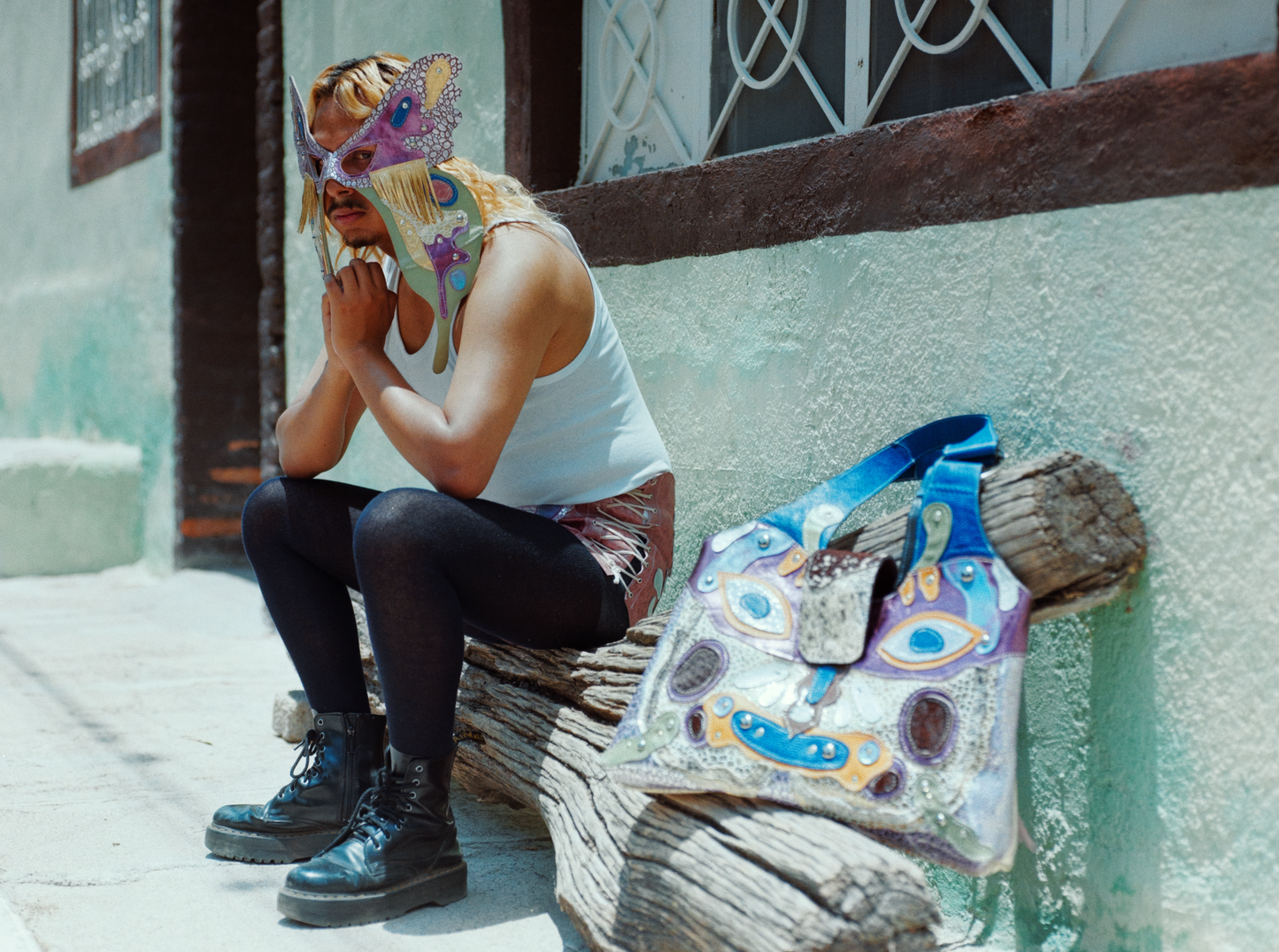 9.— LA MARIPOSA